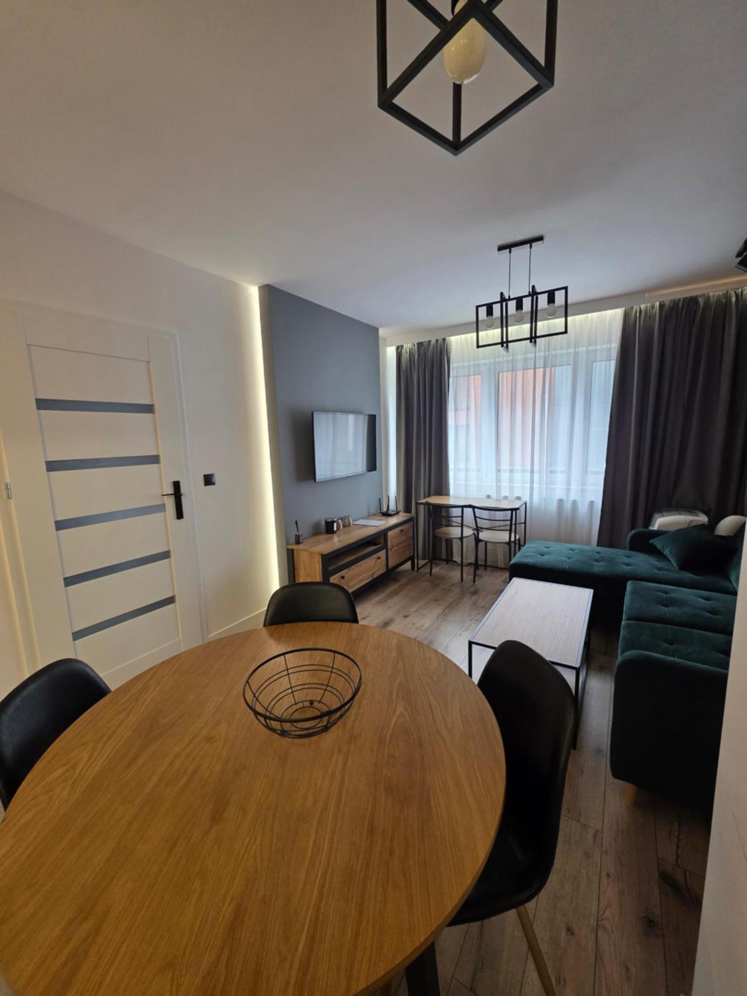 Mieszkanie W Nowoczesnym Halo Apartament W Centrum Wroclaw Bagian luar foto